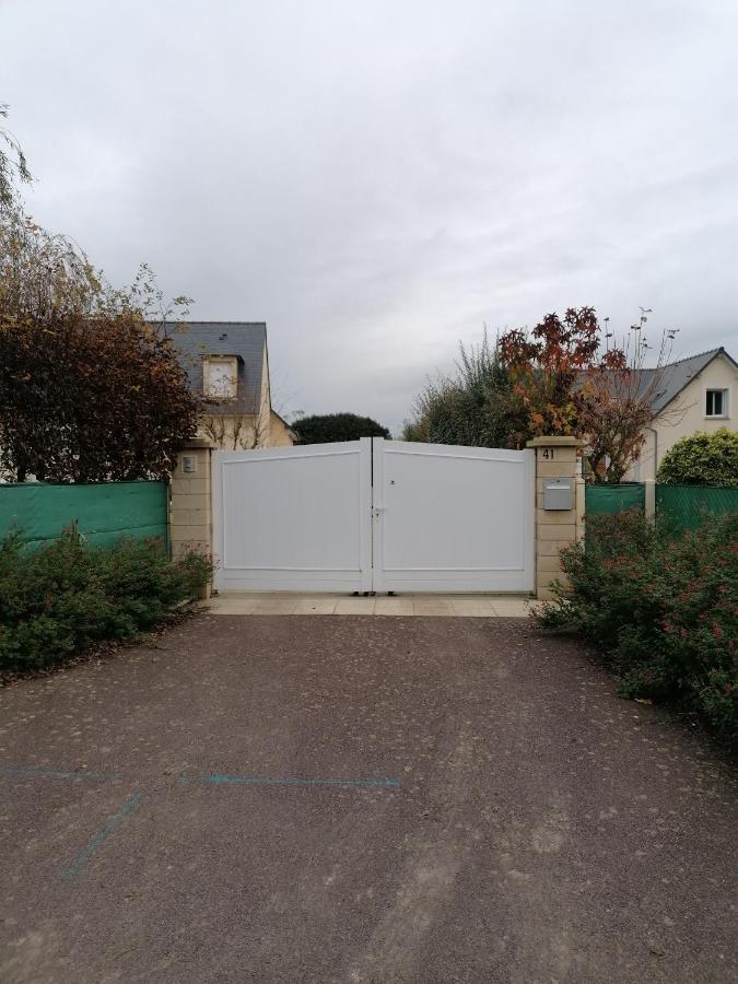 Villa Des Pontons Maison 5 Chambres Avec Grand Jardin Clos Et Belle Terrasse Sejour Spacieux Lumineux A 2 Kms De La Plage D'Arromanches Pres De Bayeux, Omaha Beach - Table De Ping Pong Tracy-sur-Mer Exterior foto